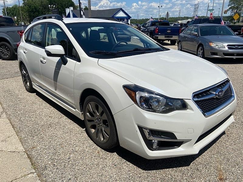 Subaru Impreza 2.0i Limited PZEV 5-Door 2016