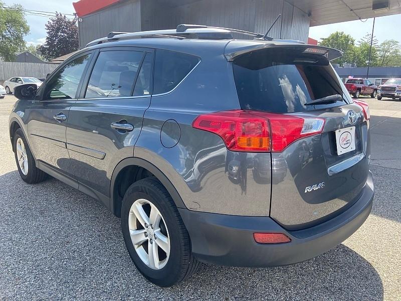 Toyota RAV4 XLE AWD 2014