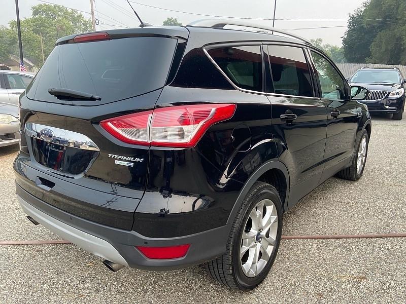 Ford Escape Titanium 4WD 2016