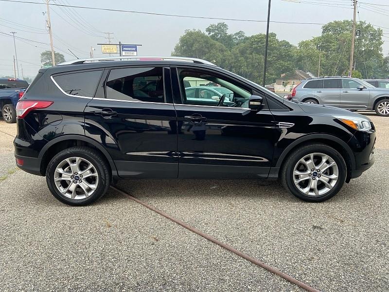 Ford Escape Titanium 4WD 2016