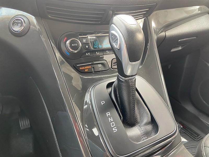 Ford Escape Titanium 4WD 2016