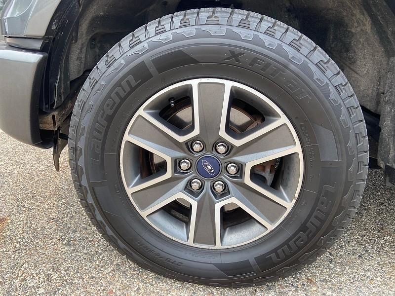Ford F-150 Lariat SuperCrew 5.5-ft. Bed 4WD 2015