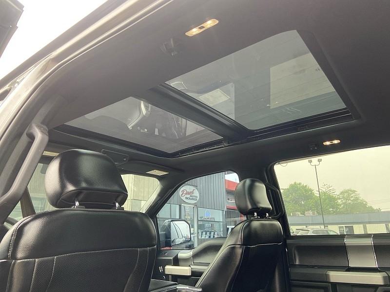 Ford F-150 Lariat SuperCrew 5.5-ft. Bed 4WD 2015