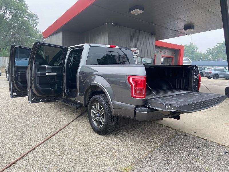 Ford F-150 Lariat SuperCrew 5.5-ft. Bed 4WD 2015