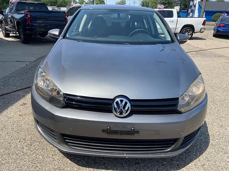 Volkswagen Golf 2.5L 4-Door PZEV 2011