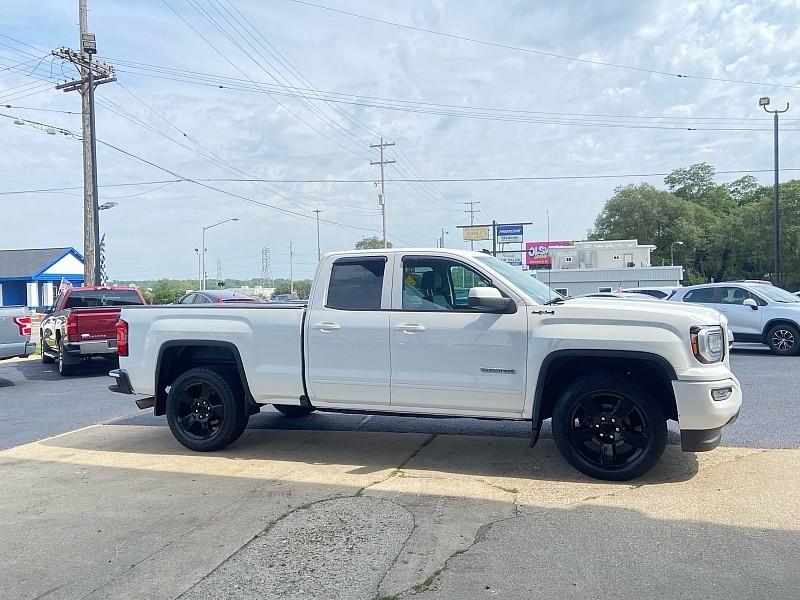 GMC Sierra 1500 Base Double Cab 4WD 2018