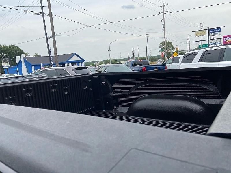 RAM 1500 Rebel Crew Cab SWB 4WD 2016