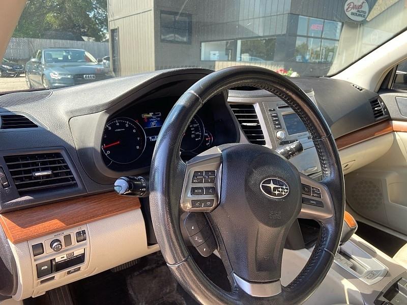 Subaru Outback 2.5i Limited 2014
