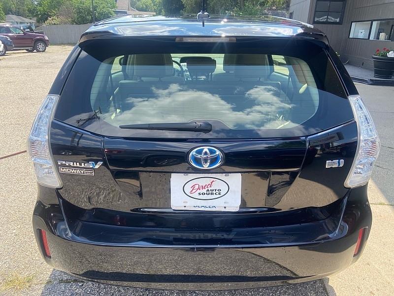 Toyota Prius V Five 2014