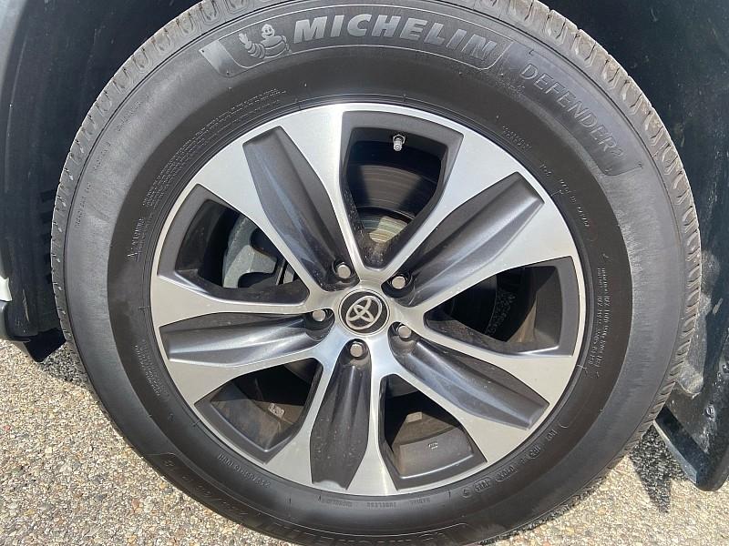 Toyota Highlander XLE AWD V6 2021