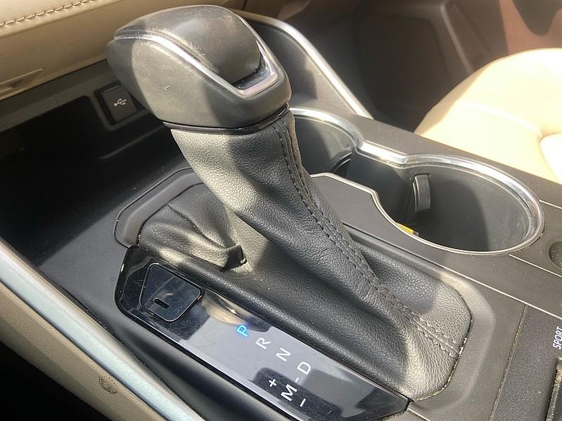 Toyota Highlander XLE AWD V6 2021