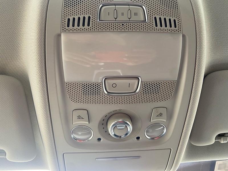 Audi A4 2.0T Sedan quattro Tiptronic 2011