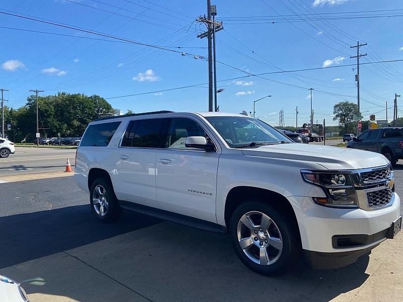 Chevrolet Suburban LT 4WD 2019