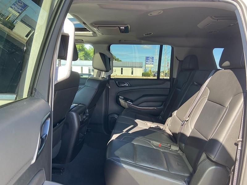 Chevrolet Suburban LT 4WD 2019