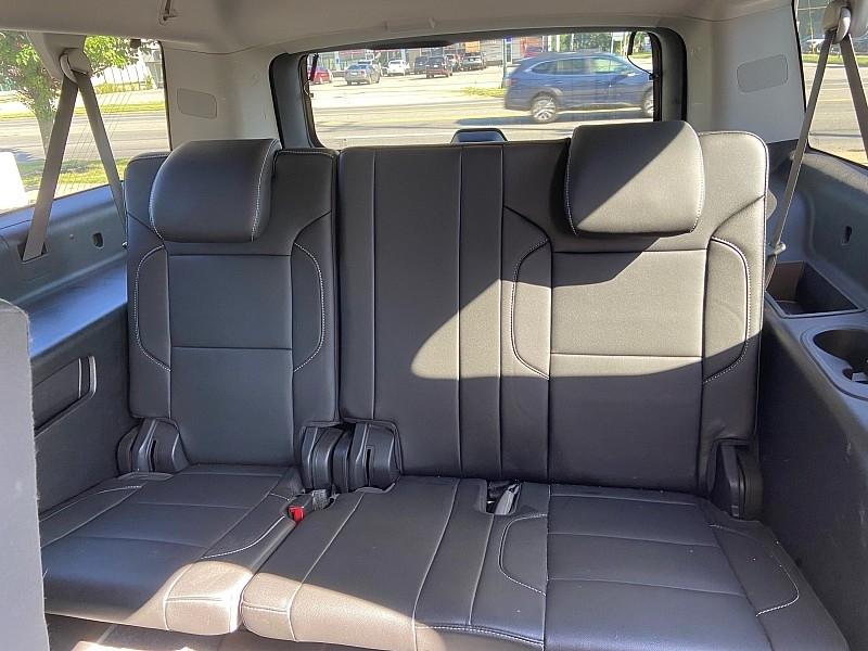 Chevrolet Suburban LT 4WD 2019