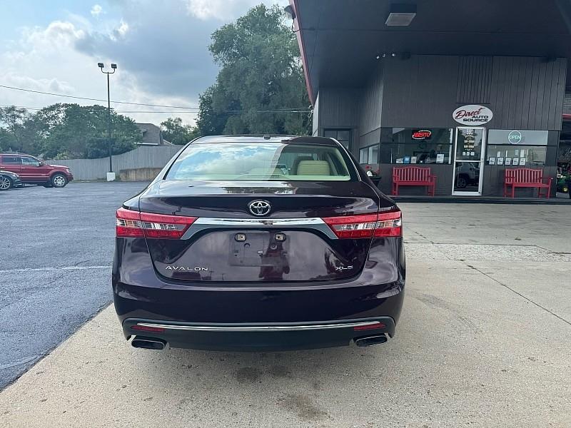 Toyota Avalon XLE Premium 2016