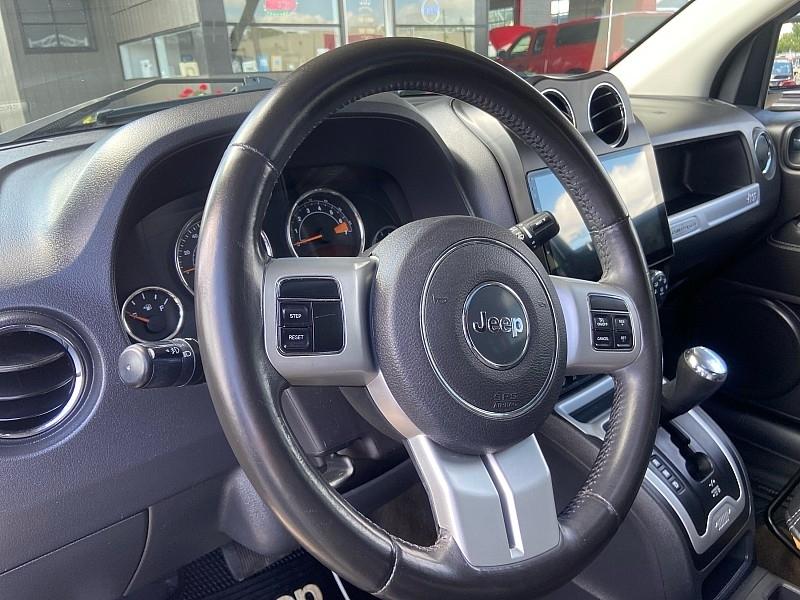 Jeep Compass Latitude FWD 2015