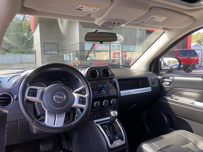 Jeep Compass Latitude FWD 2015