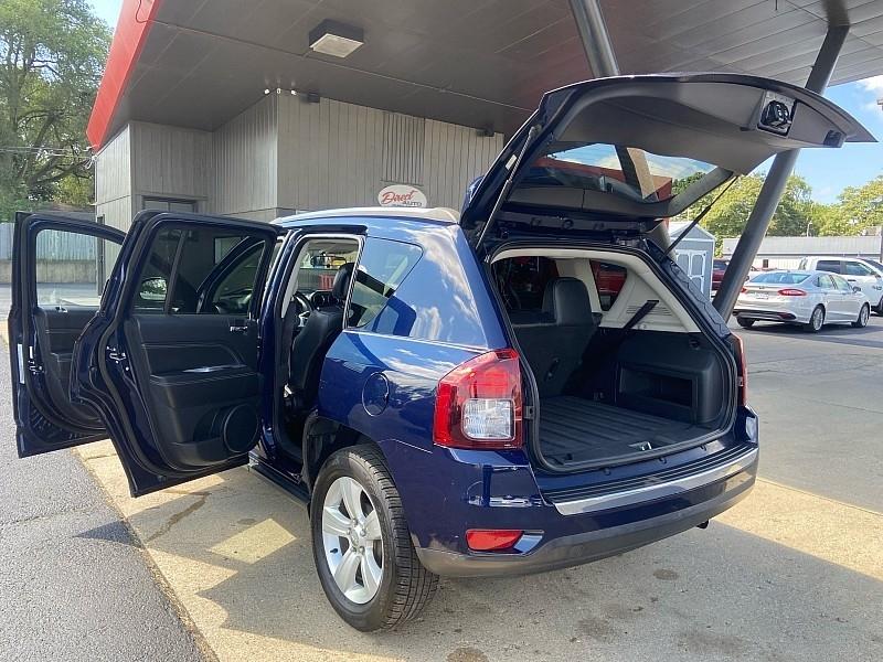 Jeep Compass Latitude FWD 2015