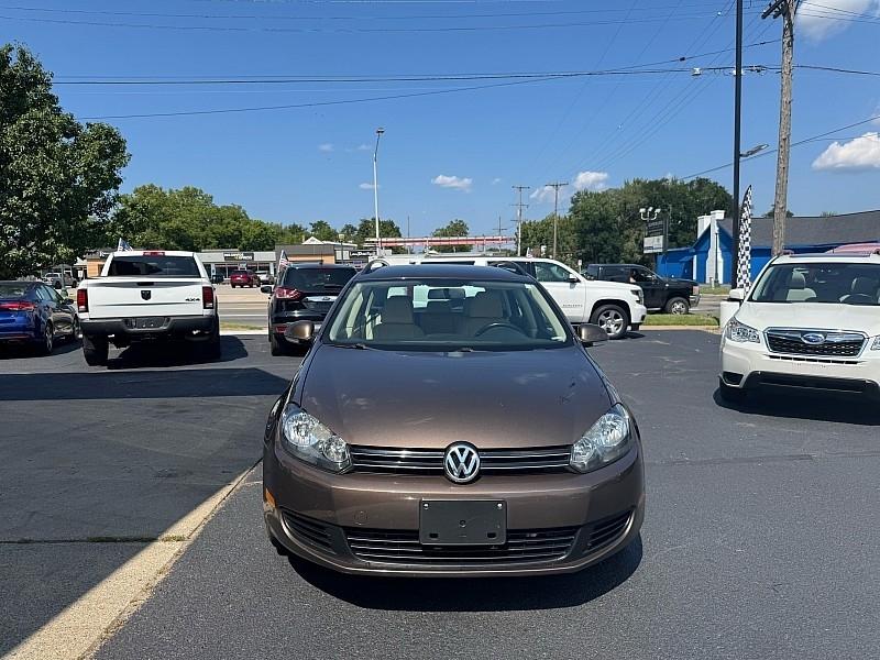 Volkswagen Jetta SportWagen 2.0L TDI 2011