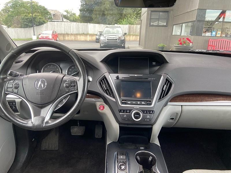 Acura MDX SH-AWD 9-Spd AT w/Tech Package 2017