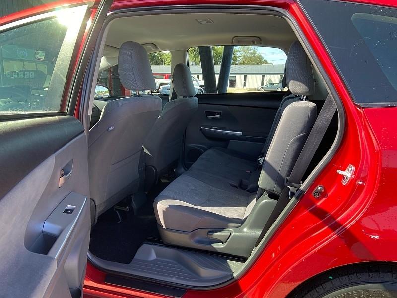 Toyota Prius V Two 2014