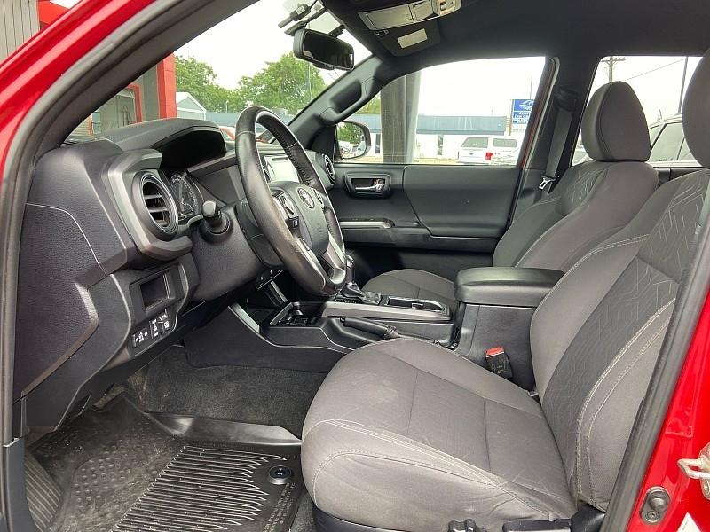 Toyota Tacoma SR5 Double Cab Long Bed V6 6AT 4WD 2017