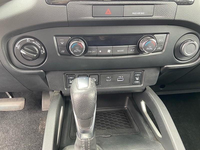 Nissan Frontier SV Crew Cab 4WD 2022