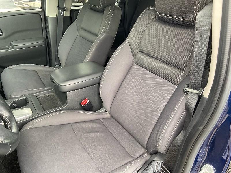 Nissan Frontier SV Crew Cab 4WD 2022