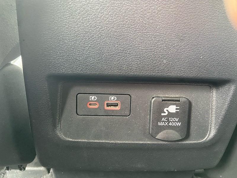 Nissan Frontier SV Crew Cab 4WD 2022