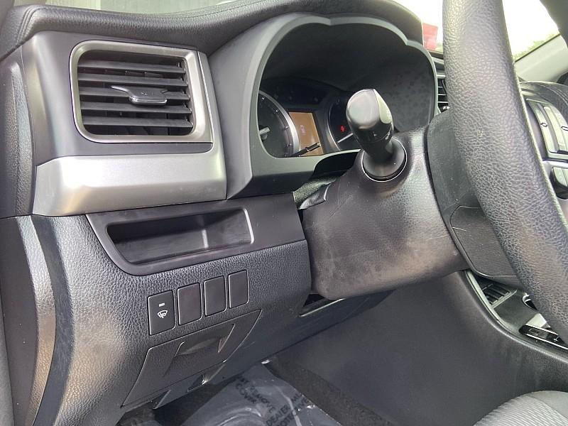 Toyota Highlander LE FWD V6 2016