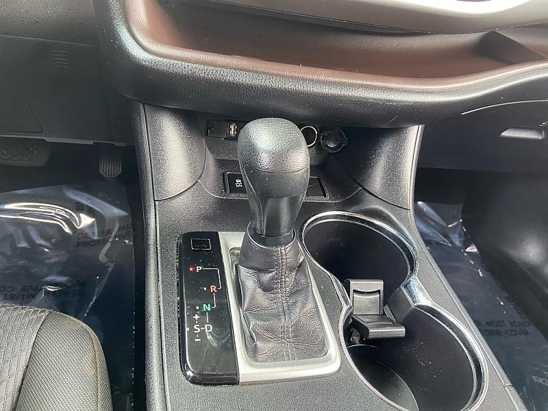 Toyota Highlander LE FWD V6 2016