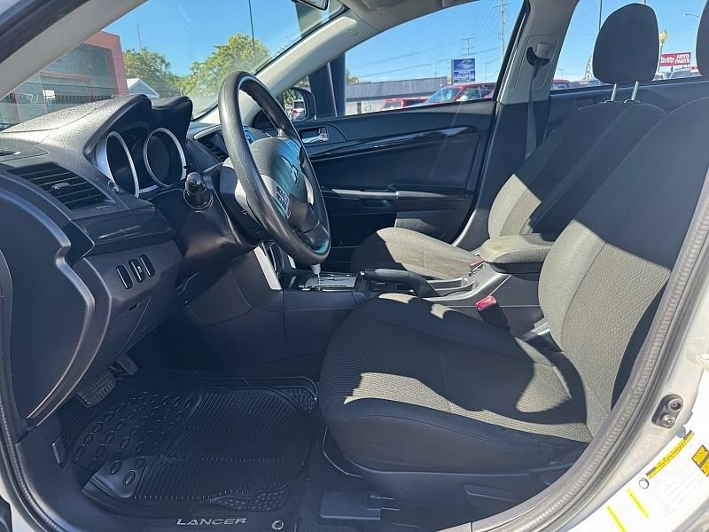 Mitsubishi Lancer SE AWD CVT 2017