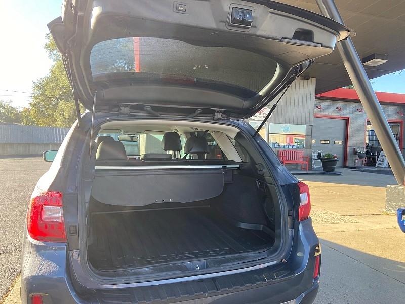 Subaru Outback 2.5i Limited 2015