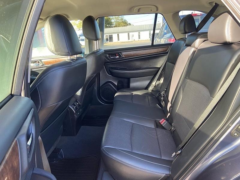 Subaru Outback 2.5i Limited 2015