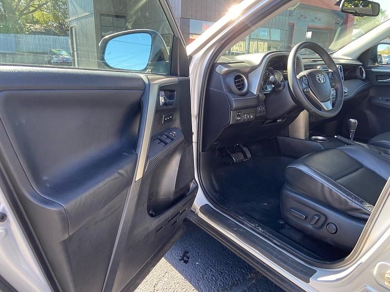 Toyota RAV4 Limited AWD 2014