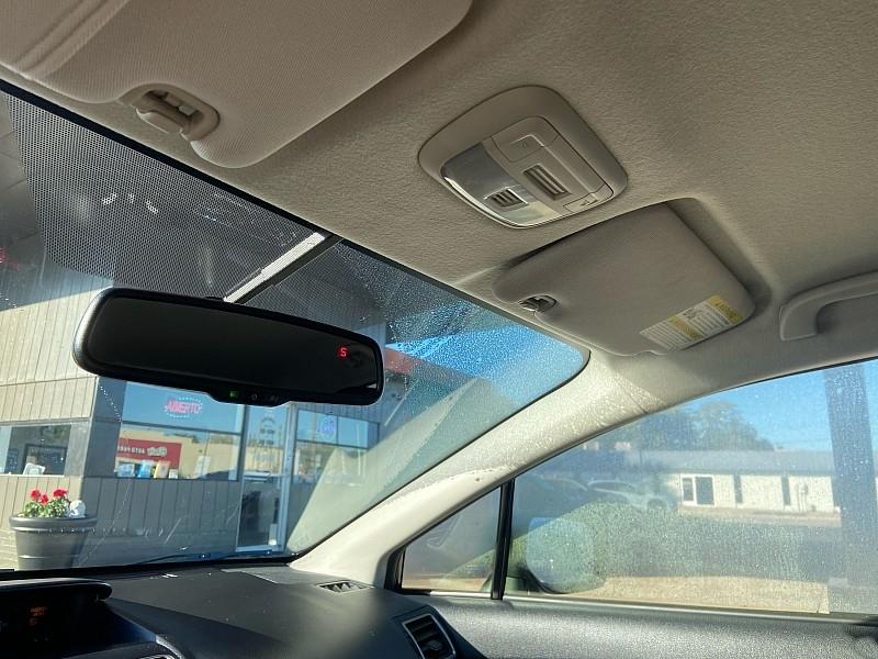 Subaru Crosstrek 2.0i Premium CVT 2016