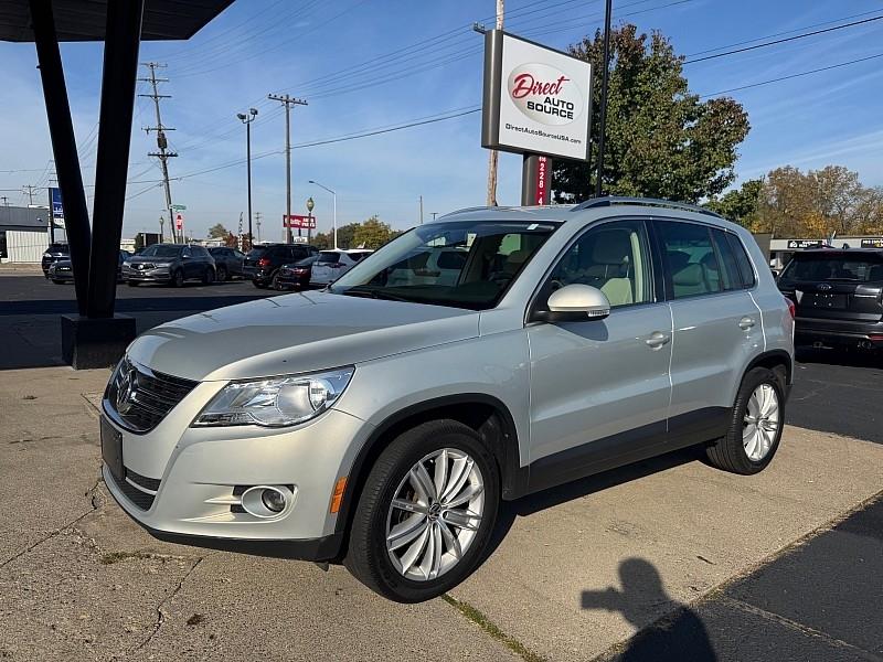 Volkswagen Tiguan SE 2011