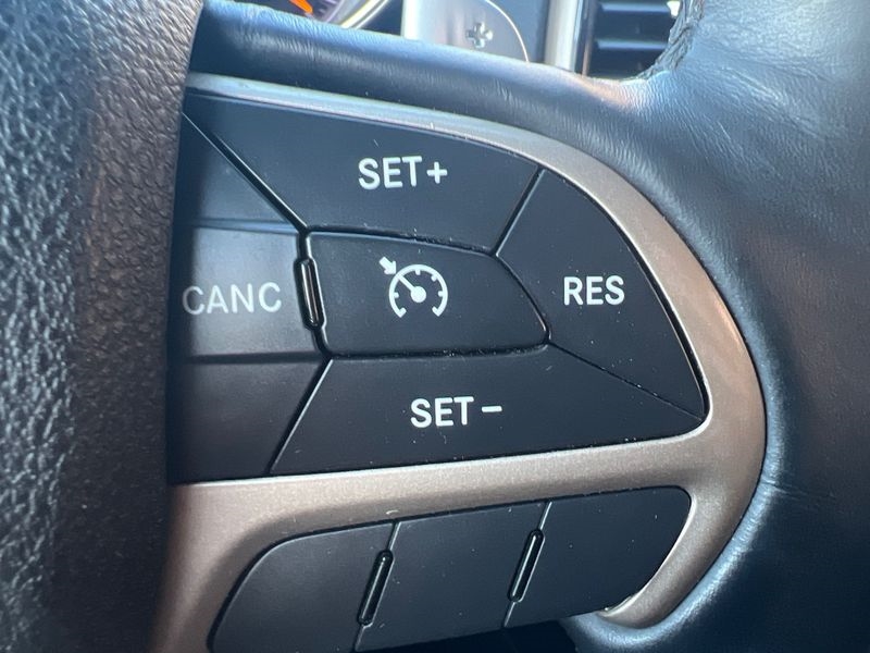 Jeep Grand Cherokee 4WD 4dr Limited 2015