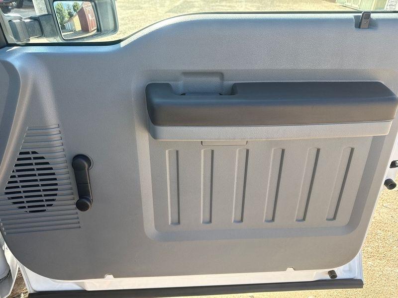 Ford Super Duty F-250 SRW 4WD Crew Cab 172" Platinum 2015