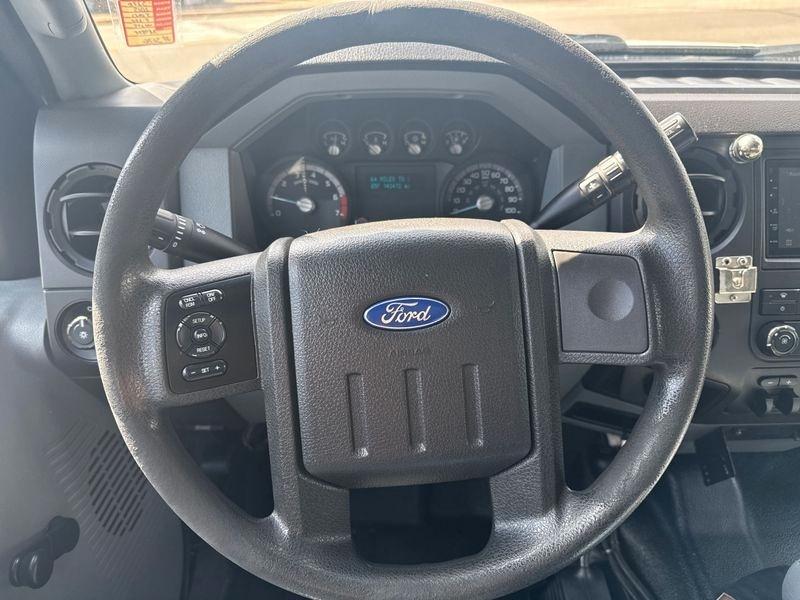 Ford Super Duty F-250 SRW 4WD Crew Cab 172" Platinum 2015