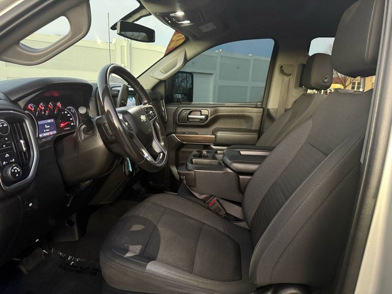 Chevrolet Silverado 2500HD 4WD Crew Cab 159" LT 2020