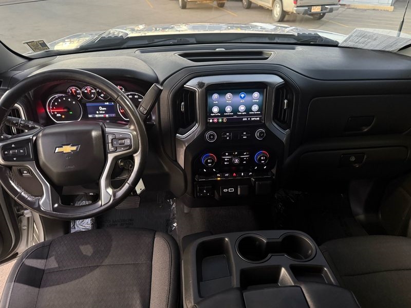 Chevrolet Silverado 2500HD 4WD Crew Cab 159" LT 2020