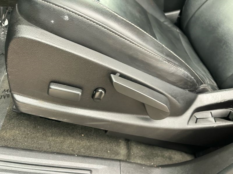 GMC Canyon 4WD Crew Cab 128.3" SLT 2015