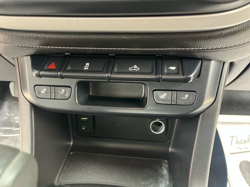 GMC Canyon 4WD Crew Cab 128.3" SLT 2015