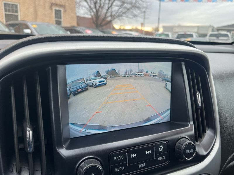 GMC Canyon 4WD Crew Cab 128.3" SLT 2015