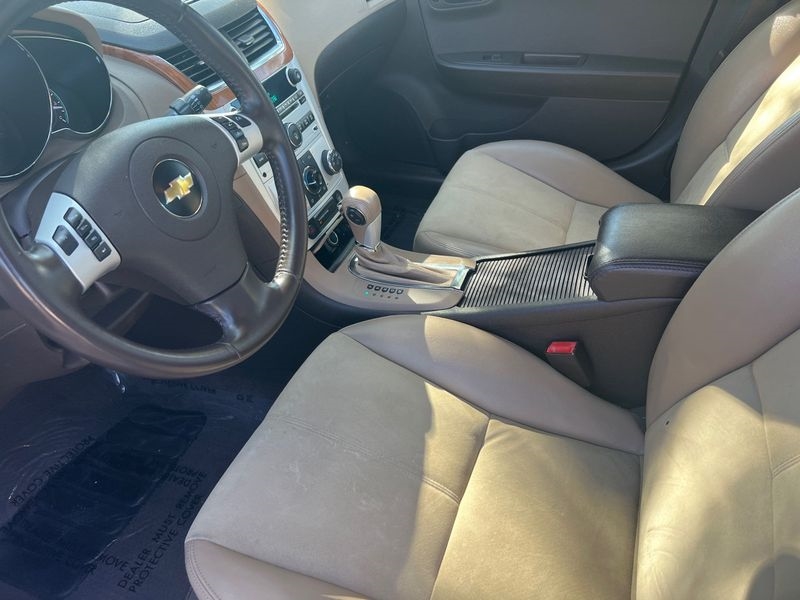 Chevrolet Malibu 4dr Sdn LT w/2LT 2011