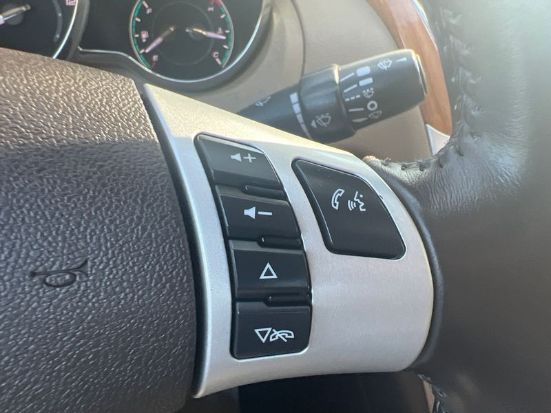 Chevrolet Malibu 4dr Sdn LT w/2LT 2011