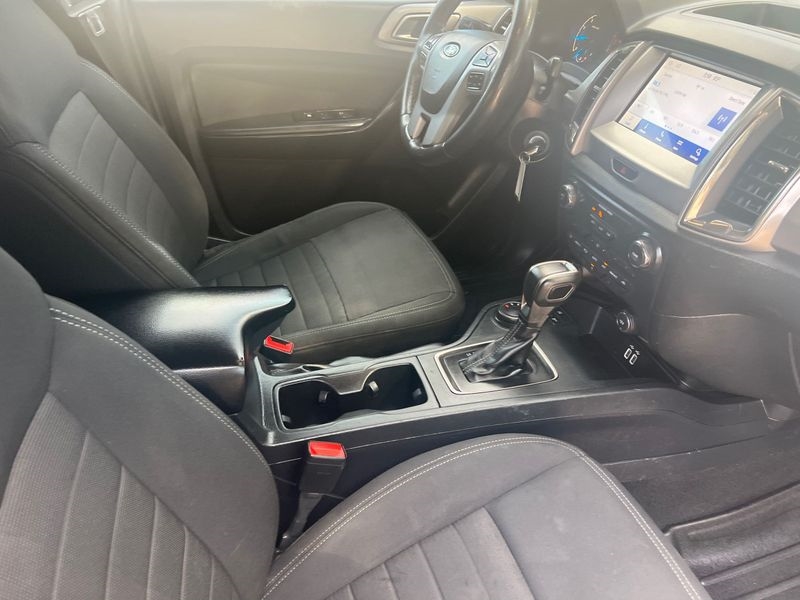 Ford Ranger LARIAT 4WD SuperCrew 5' Box 2019