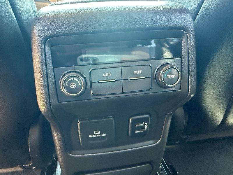 GMC Acadia AWD 4dr SLT w/SLT-1 2017